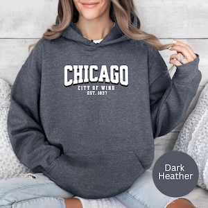 Chicago Pull Over Hoodie, Chicago Vacation Hooded Sweatshirt, Chicago Retro Style Hoodie, Chicago Vacation Gift Shirt, Chicago Travel Gift