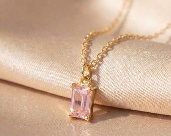 ライトピンクのバゲットペンダントネックレス | ゴールドCZペンダントネックレス | 18Kゴールドメッキミニマルネックレス | 彼女へのギフト
