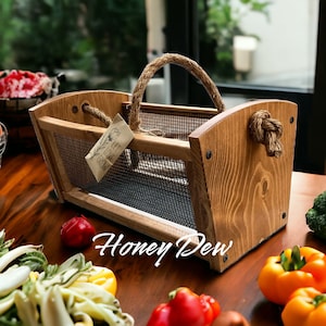 Discover “Honeydew,” our latest color option for our stylish garden baskets, merging eco-friendly design with a fresh, vibrant hue to elevate your gardening.