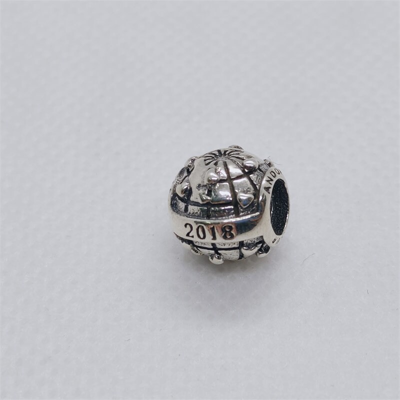 Pandora charm - Etsy España