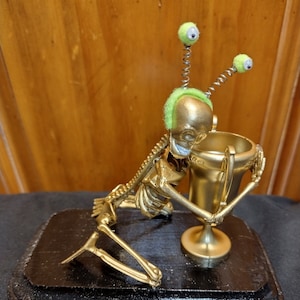 Best Least Effort Costume Halloween Trophy
