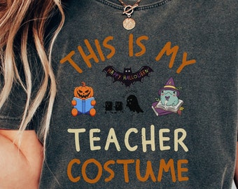 Teacher Costume tee Halloween Pumpkin Jack O Lantern reading Ghost bats Best Friend Co-worker Novelty Present Gifts Humor sister aunt mom