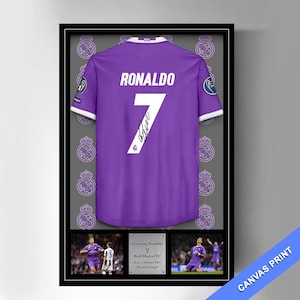 Cristiano Ronaldo - canvas print Signed Real Madrid  Jersey / kit (Canvas Print, Poster, wall decor, autograph, memorabilia)