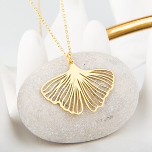 Ginkgo Biloba Necklace Silver Ginkgo leaf Jewelry Minimalist Flower Necklace Floral Jewelry  Gift for her Birthday Gift Mother Day Gift