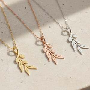 Collar de rama de olivo: símbolo de la paz de plata de ley 925, joyería minimalista, regalo de Navidad para ella
