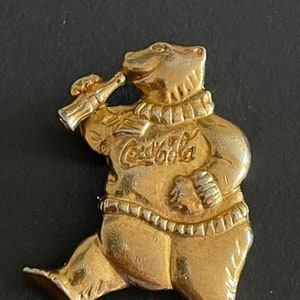 Vintage TCCC 1996 Coca-Cola Polar Bear Brooch