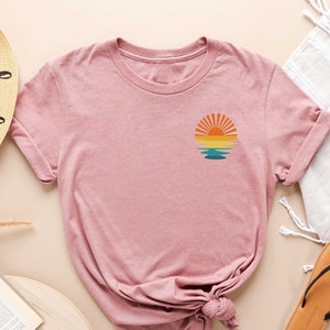 Sunset Rays Wavy Shirt, Beachy Vibes Tee,  Shirt, Sunshine Shirt, Sun Rays Tee, Summer Time Shirt , Sunset Shirt