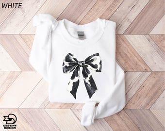 Cow Bow Sweatshirt, Coquette Cowgirl Sweatshirt, Western Shirt, Cow Sweatshirt, Country Shirt, Cute Cow Coquette Sweatshirt, Women's Shirt