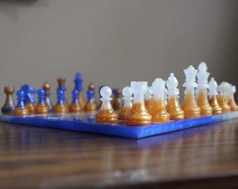 Personalisierte Schachfiguren: Handgefertigtes Schachset