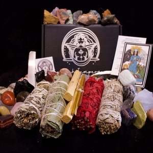 Build Your Own!! Smudge Kit: Personalized Sage & Crystal Box; Choose Your Smudge, Stone, + Shell; Unique Personalized Gifts; + FREE SHIPPING