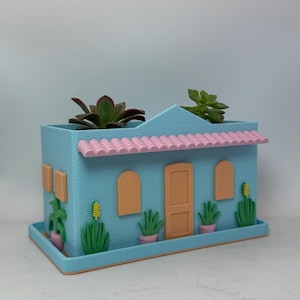 Baby Blue Casita Planter: Southwest House Suckulentkruka