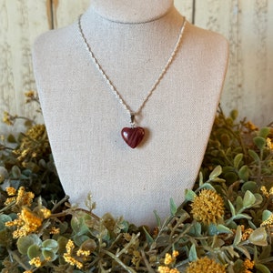 AAA quality Oregon sunstone gemstone heart set in .925 silver pendant
