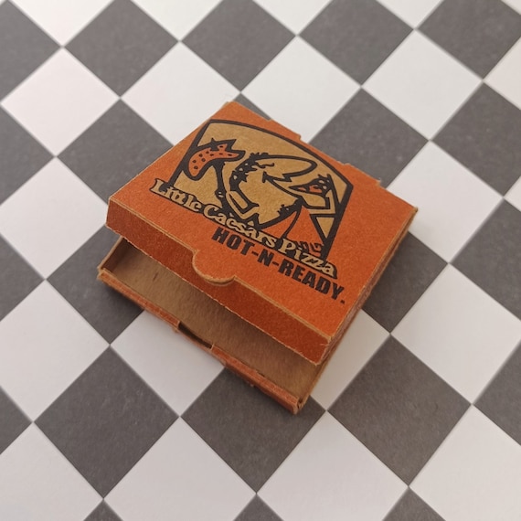 Domino's 1:12 Miniature Pizza Box Tiny Food Accessory -  UK