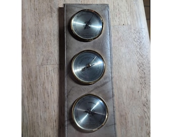 Barómetro, termómetro e higrómetro para centro meteorológico, con caja de cuero vintage única.