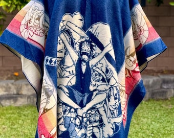 Ponczo z kapturem z wełny alpaki w stylu anime, ekskluzywny design