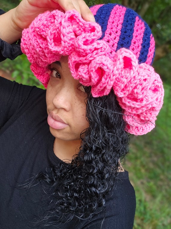 Star Busrt Crochet Ruffle Hat, Crochet Beanie, Fall Fashion, Ruffle Beanie, Bucket  Hat, Crochet Hat, Ruffle Hats, Crochet Bucket Hat 