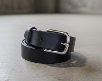 Slim Leather belt. Full Grain leather, handmade in Canada