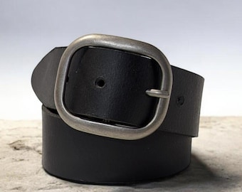 Women's leather belt, Oval buckle, handmade in Canada