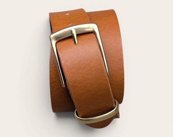 Classic Tan leather belt, Full Grain leather belt, handmade in Canada, Father's Day Gift