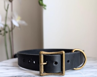 Black Leather Dog Collar with personalization. Full grain leather handmade in Canada, Antique brass hardware