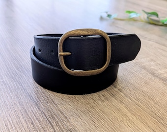 Handmade Wide Leather Belt: Oval Buckle, Veg Tan, Made in Canada