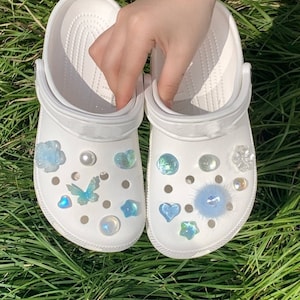 Cute croc colors shop