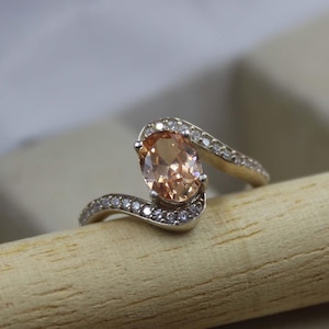 Oval Morganite Ring Vintage Unique Engagement Ring For Women Wedding Ring Anniversary Gifts For Wife 925 Sterling Silver Ring gift for her