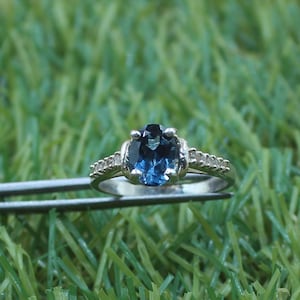 Natural London Blue Topaz Ring Sterling Silver Cut Topaz Engagement Ring Promise Ring November Birthstone Anniversary Gift For women simple