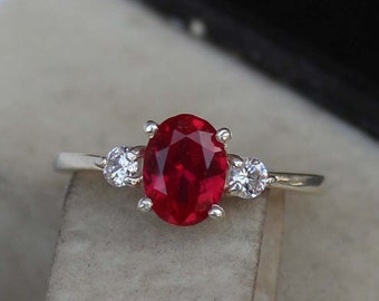 Anillo ovalado de rubí de laboratorio, circonita cúbica, plata de ley 925