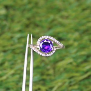 Handmade Sterling Silver Iolite Ring: Round Faceted Gemstone