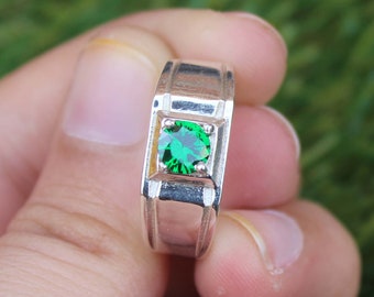 Dainty Emerald Ring, Sterling Silver Promise Ring, May Birthstone