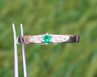 Anillo artesanal de esmeralda, piedra natal de mayo, alianza de boda de plata de ley
