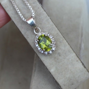 Exquisite Peridot Pendant, Gemstone Pendant, Green Pendant, 925 Sterling Silver Jewelry, Anniversary Gift, Pendant For Her