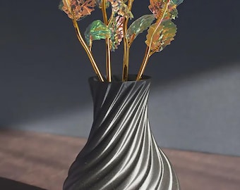 elegante jarrón de flores en espiral