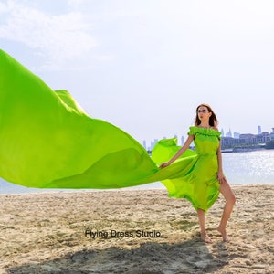 Off-Shoulder Flying Dress: Long Train Photoshoot Gown