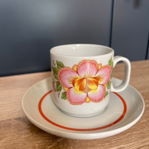 Set of 6 vintage Italian coffee cup and saucers | never been used in their original styrofoam packaging | flower espresso cups