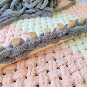 Duty Free/48” Chunky Knitting Blanket Loom Jumbo Yarn - Custom Knitting Loom - Foldable and Portable
