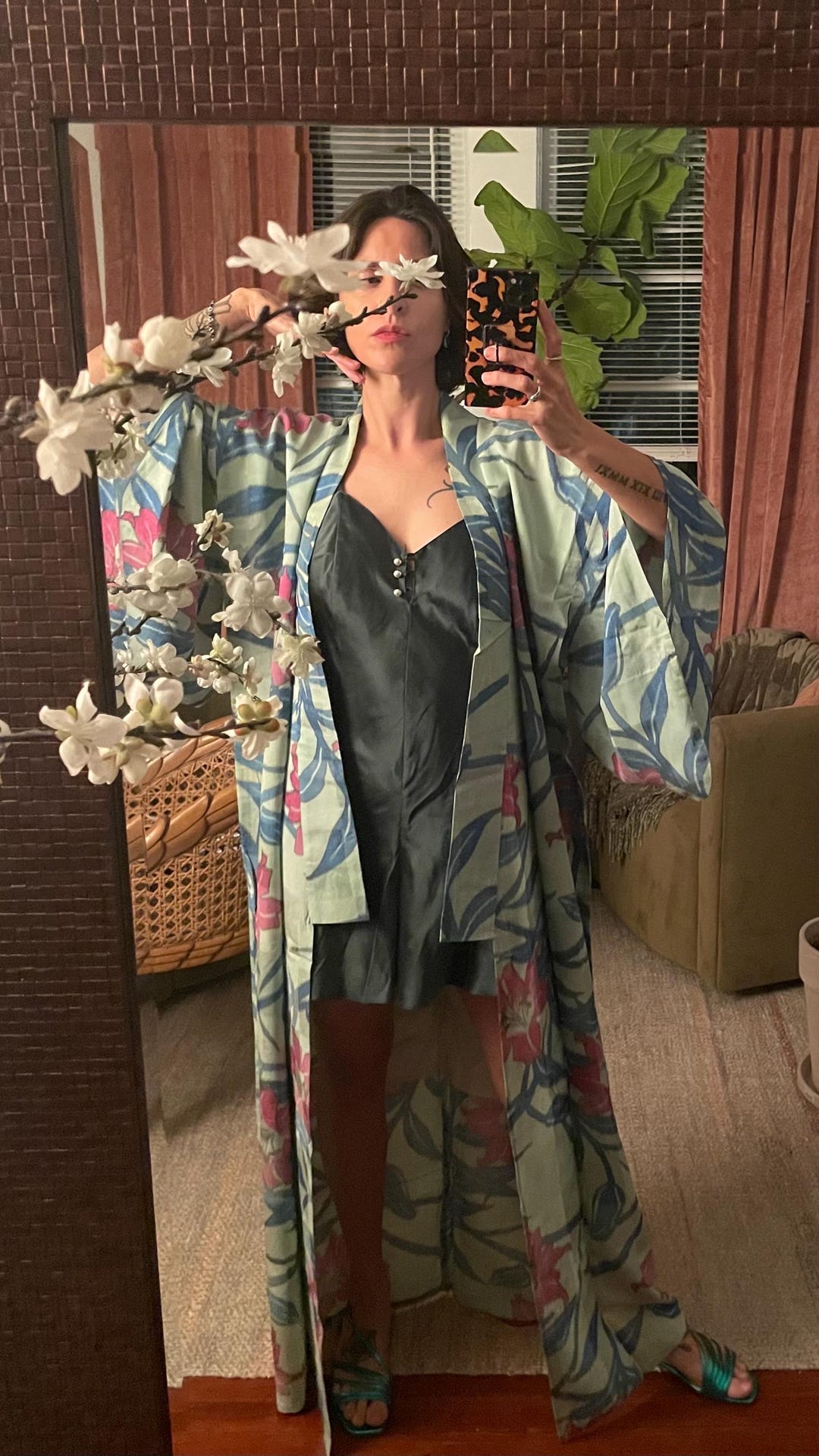Antique Ro Silk Semi Opaque Kimono Hibiscus Plumeroa Leaves