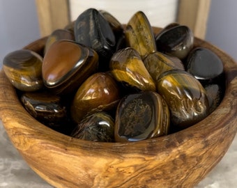 Tiger's Eye Tumbles
