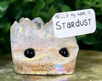 Meet Stardust – An Angel Aura Quartz Hedgie/Crystal Companion
