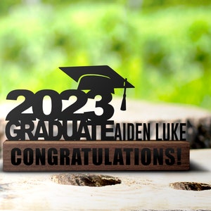 Custom Graduation Gift Desk Name Plate Wedge Personalized Graduates Students Friends Senior 2023 Nameplate Office Sign Class of 2023 Decor