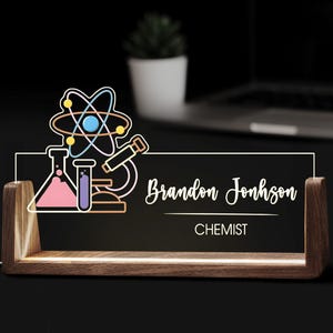 Custom Chemist Desk Name Plate Personalized Chemical Engineer Acrylic Lamp Led Light Chemistry Teacher Student Graduation Gift Office Decor