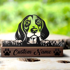 Placa de escritorio personalizada con nombre de Beagle, placa de identificación personalizada con perro que mira fijamente, letrero de oficina, estante de empresa, decoración de mesa para dueños de perros, cumpleaños y Navidad