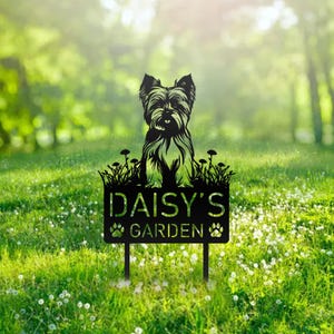 Custom Yorkshire Terrier Dog Metal Memorial Garden Stake Personalized Pet Grave Marker Name Sign Remembrance Stake Decor Sympathy Dog Loss