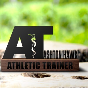 Benutzerdefinierte Athletik Trainer Geschenk Schreibtisch Namensschild Keil Personalisierte Trainer Typenschild Büroschild Firma Abschlussfeier Dekor Geschenke