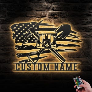 Bandeira de mineração de carvão dos EUA personalizada, arte de parede de metal, luz LED, placa com nome de mineiro personalizada, decoração para casa, caverna do homem da mina, presente de aniversário e Natal