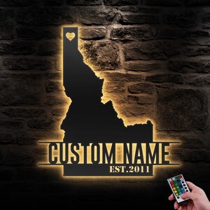 Benutzerdefinierte Idaho Karte Metall Wandkunst LED-Leuchte Personalisierte Idaho State Name Schild Wohnkultur Geboren in Idaho Man Cave Dekoration Housewarming Geschenk