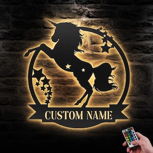 Custom Eenhoorn Metal Wall Art LED-verlichting Gepersonaliseerde Naambord Eenhoorn Minnaar Home Decor Kinderkamer Decoratie Kerst Verjaardagscadeau
