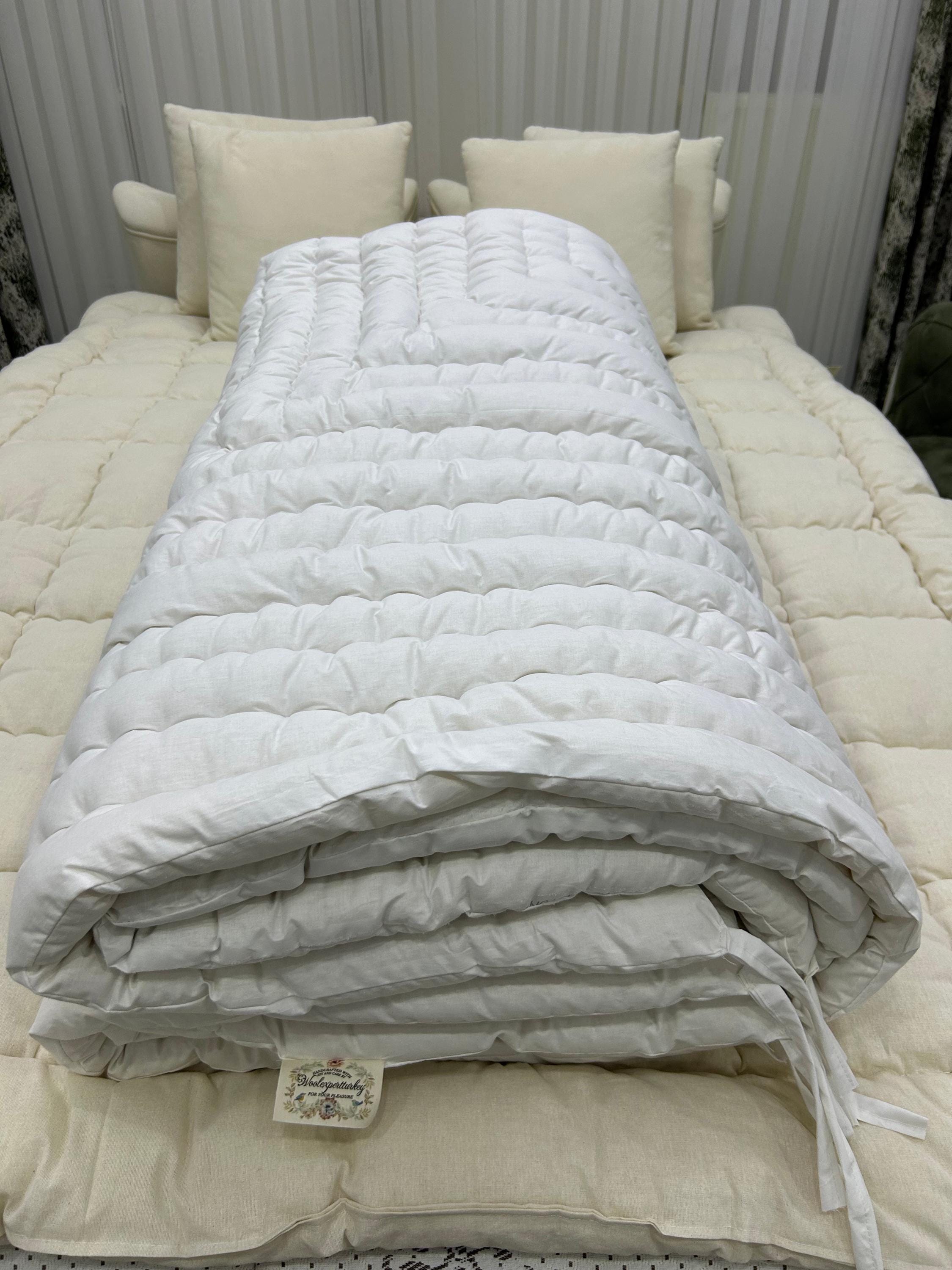 100% Natural WOOL QUILT/ Handmade Stitched Duvet/ Odorless Handcrafted Quilt/ Unpainted Vintage Quilt/ Customizable All Sizes You Want