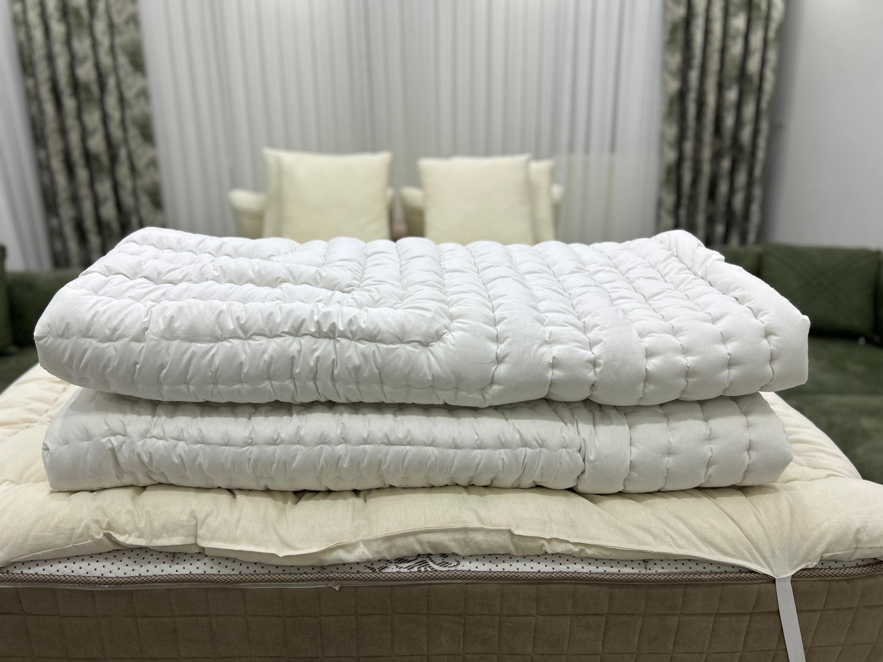 100% Natural WOOL QUILT/ Handmade Stitched Duvet/ Odorless Handcrafted Quilt/ Unpainted Vintage Quilt/ Customizable All Sizes You Want